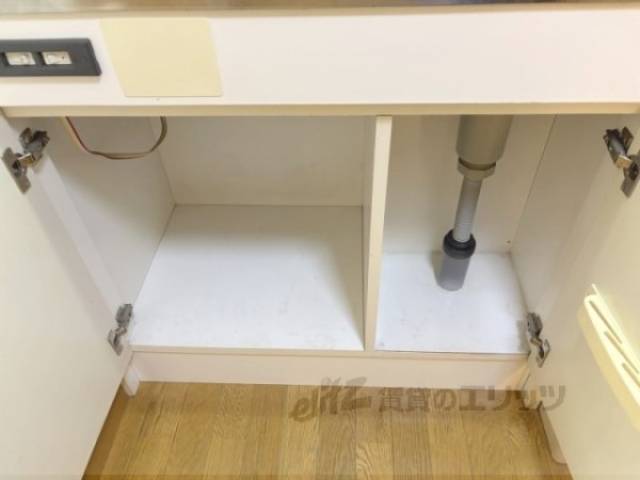 キッチン　収納