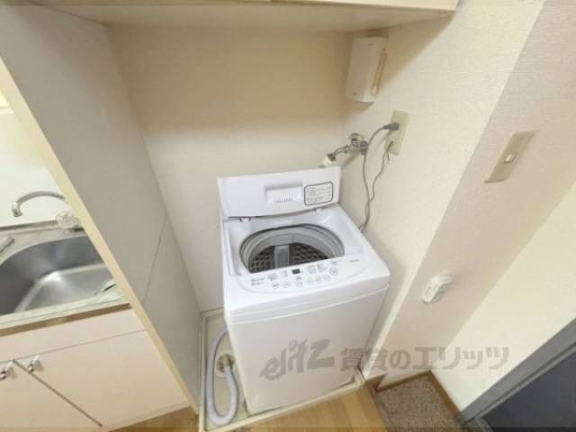 洗濯機置場　洗濯機