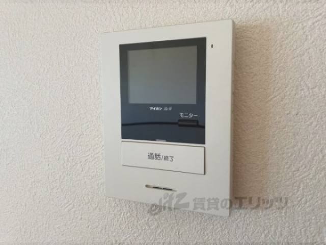 ドアフォン（ＴＶ含）　廊下とリビングに設置