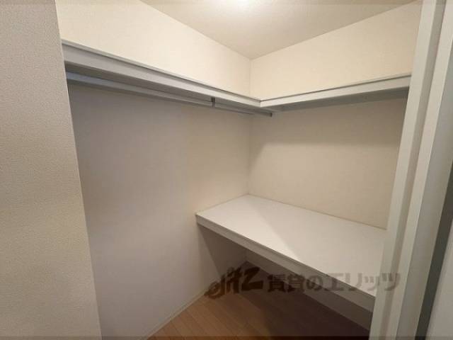 収納　ウォークインクローゼット