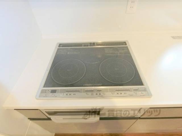 キッチン　コンロ