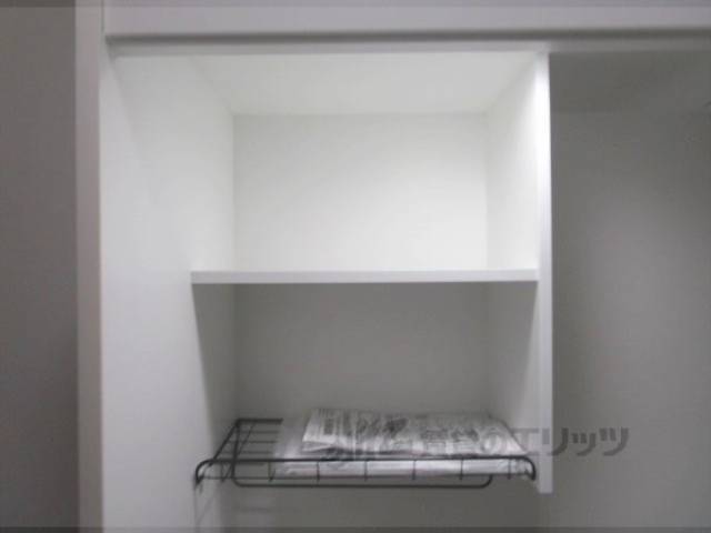 キッチン　上部収納