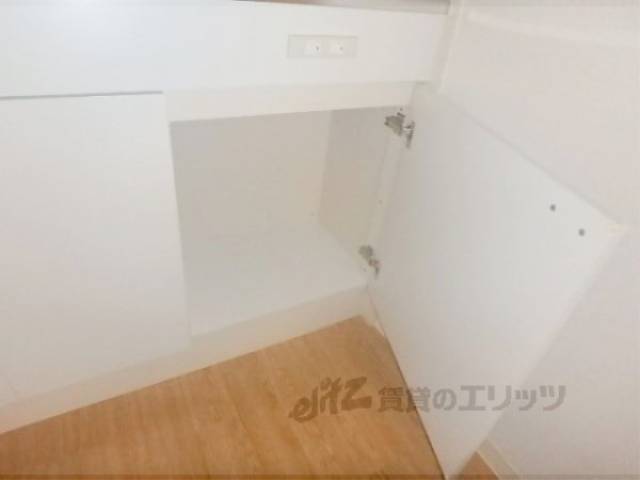 キッチン　収納