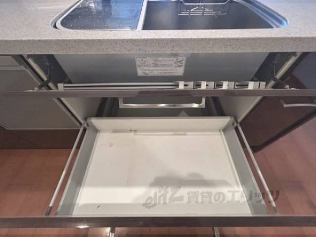 キッチン　下部収納