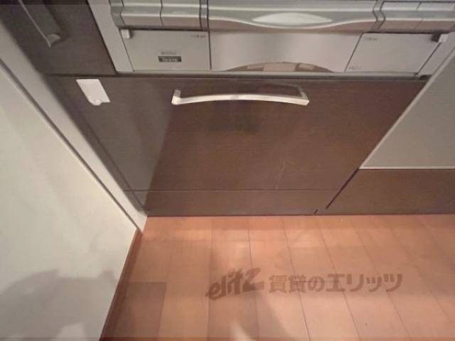 キッチン　下部収納