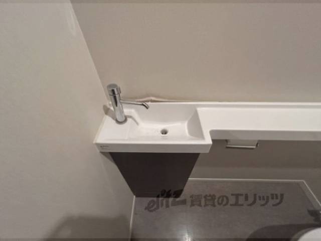 トイレ　手洗い場