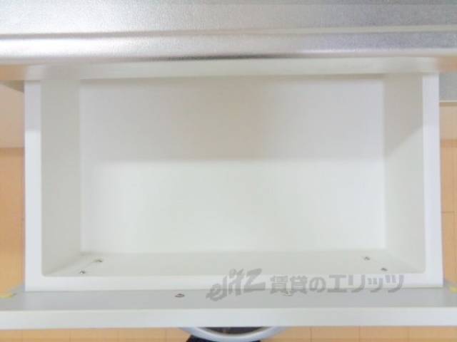 キッチン　収納