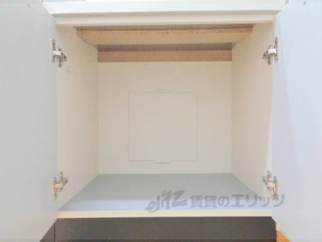 キッチン　収納