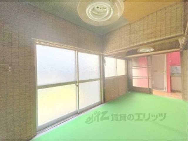 洋室