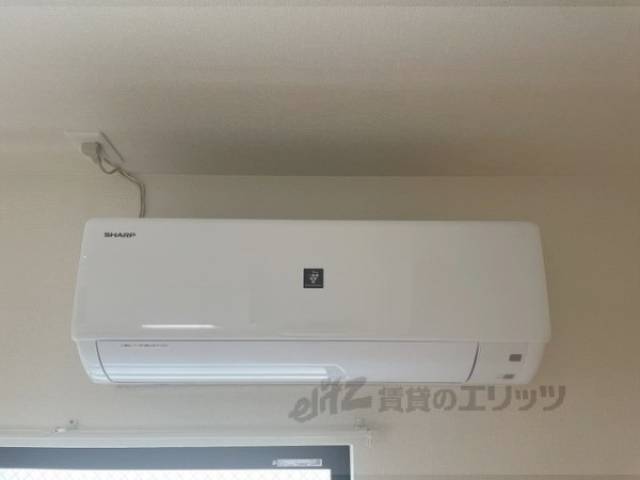 エアコン　リビング