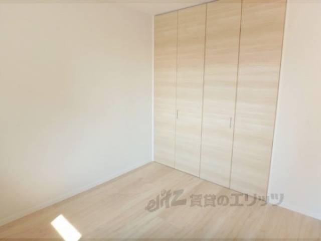 洋室　6帖