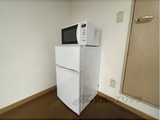 冷蔵庫置場　冷蔵庫