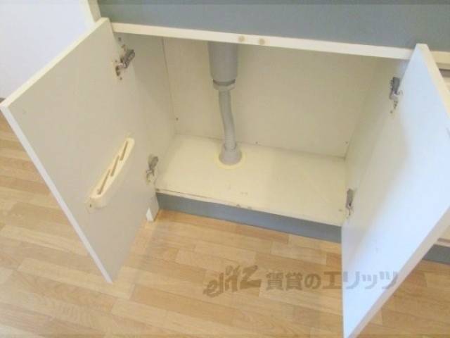 キッチン　下部収納