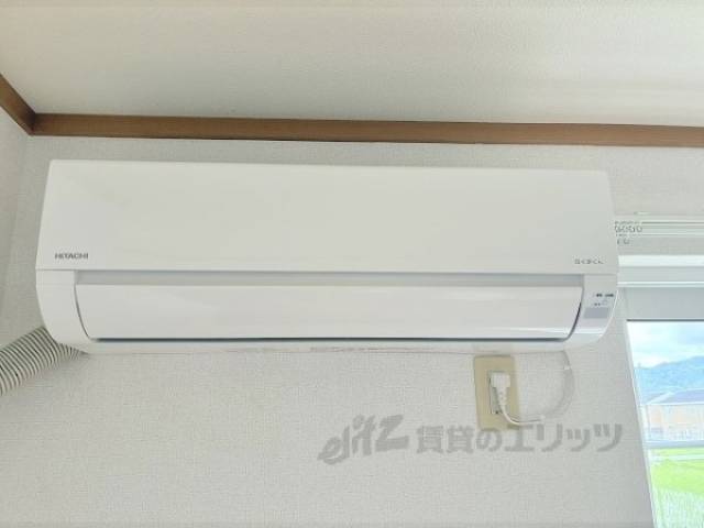 エアコン　リビング