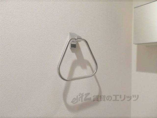 トイレ　タオル掛け