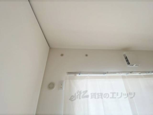 エアコン　設置場所