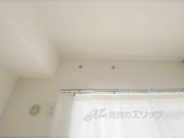 エアコン　設置場所