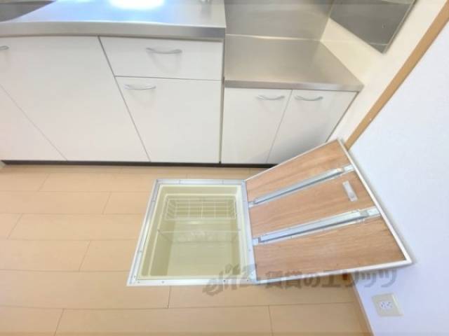 床下収納