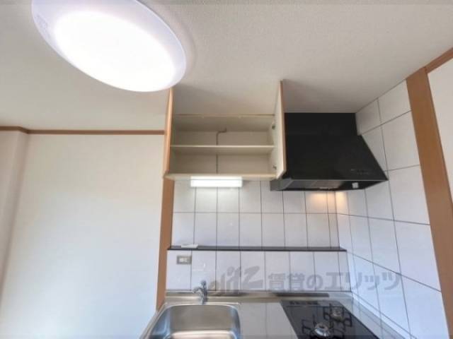 キッチン　収納