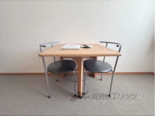 テーブル・椅子