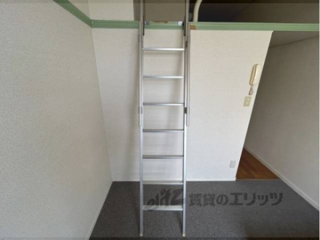 ロフトはしご