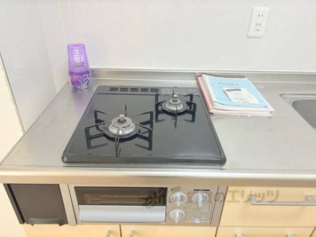 キッチン　コンロ