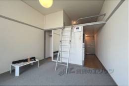レオパレスハートピア１５室内写真1