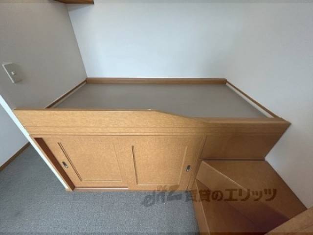 ベッド