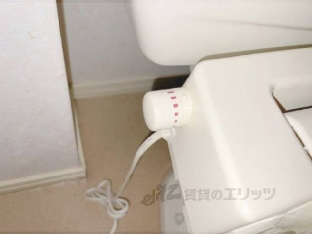 トイレ　暖房調整