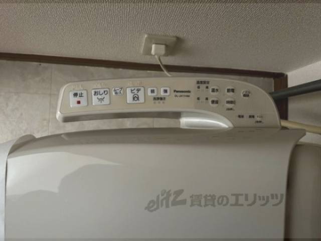 トイレ　洗浄機能付き