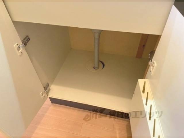 キッチン　収納