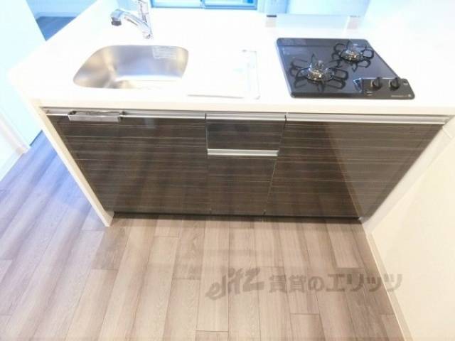 キッチン　下部収納