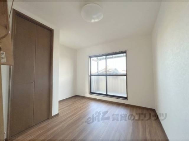 洋室　6.5帖洋室