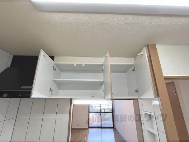 キッチン　収納