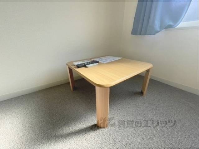 テーブル