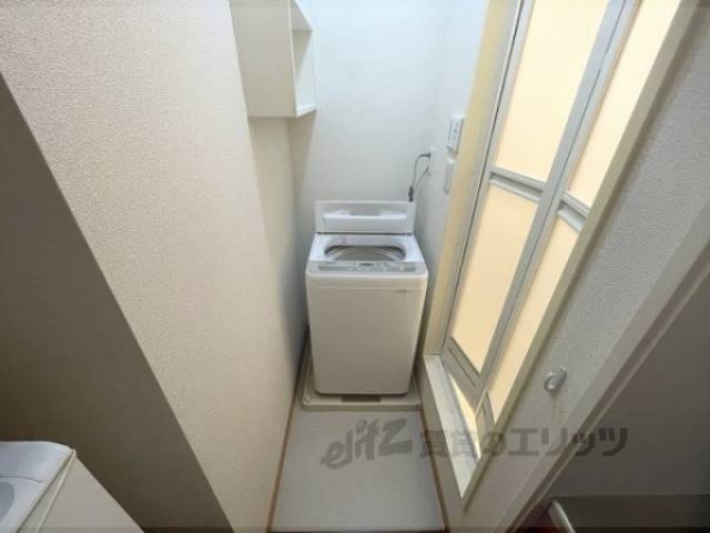 洗濯機置場