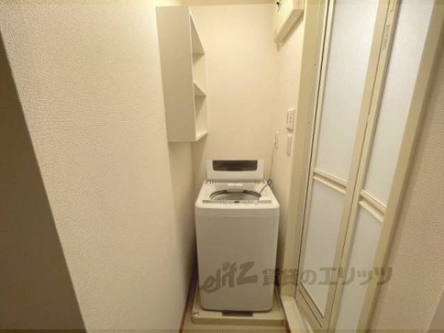 洗濯機置場
