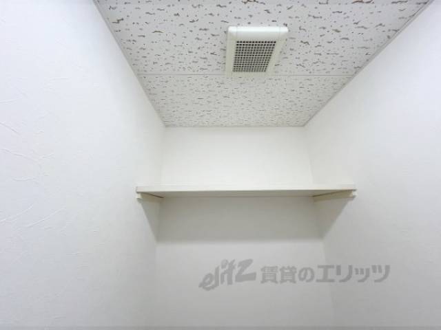 トイレ　収納
