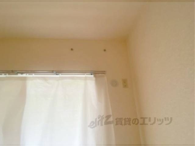 エアコン　設置場所