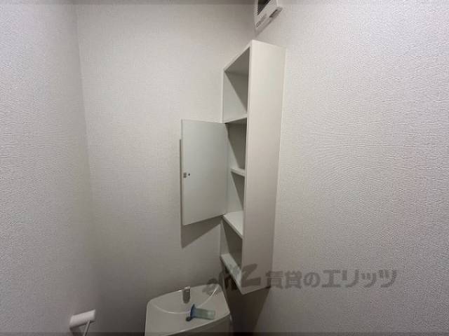 トイレ　収納