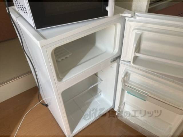 冷蔵庫置場　冷蔵庫