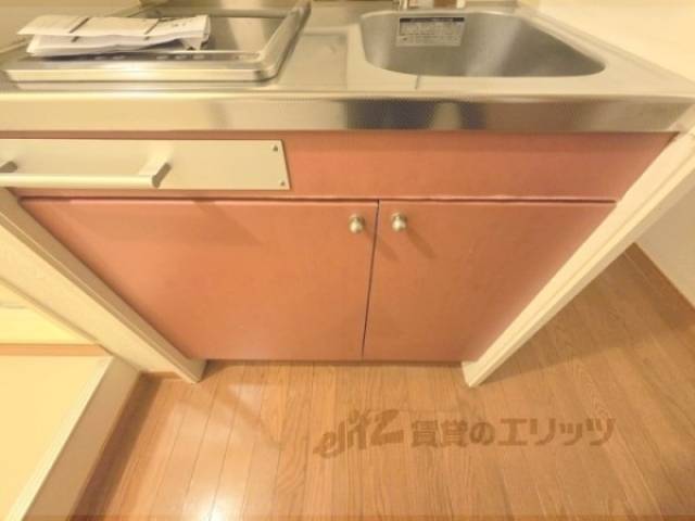 キッチン　下収納