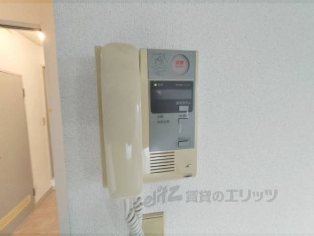 インターホン
