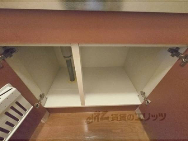 キッチン　下収納