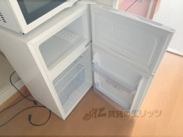 キッチン　冷蔵庫