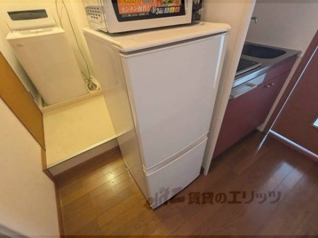 冷蔵庫置場　冷蔵庫