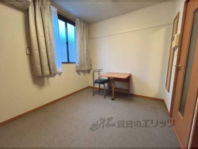 洋室