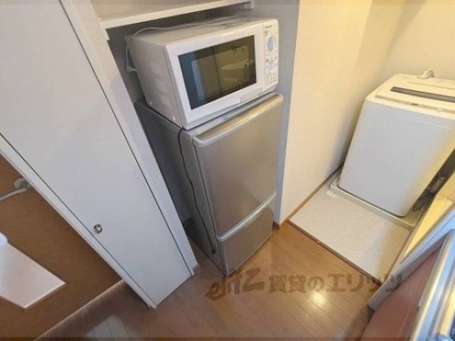 洗濯機置場　冷蔵庫