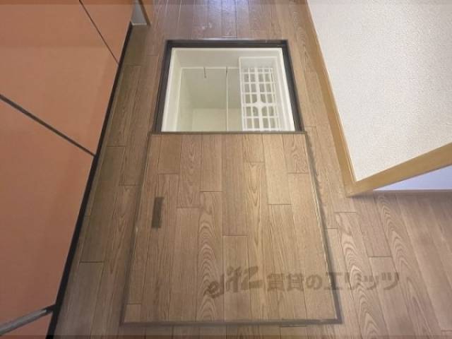 床下収納