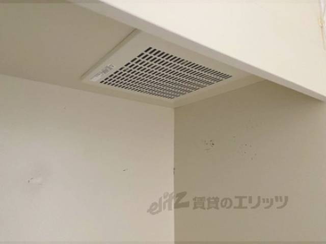 キッチン　換気扇